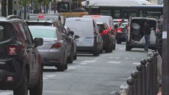 image: Embouteillages, parkings : dans l'enfer de la route : Paris et Marseille