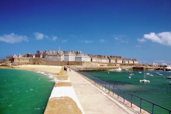 image: Saint-Malo : défis d'une forteresse maritime